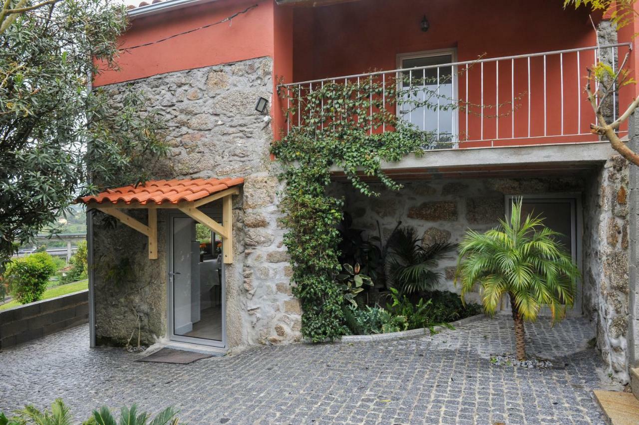 Casa Do Azevinho - Grupo Casas Vale Do Lima Holiday home *